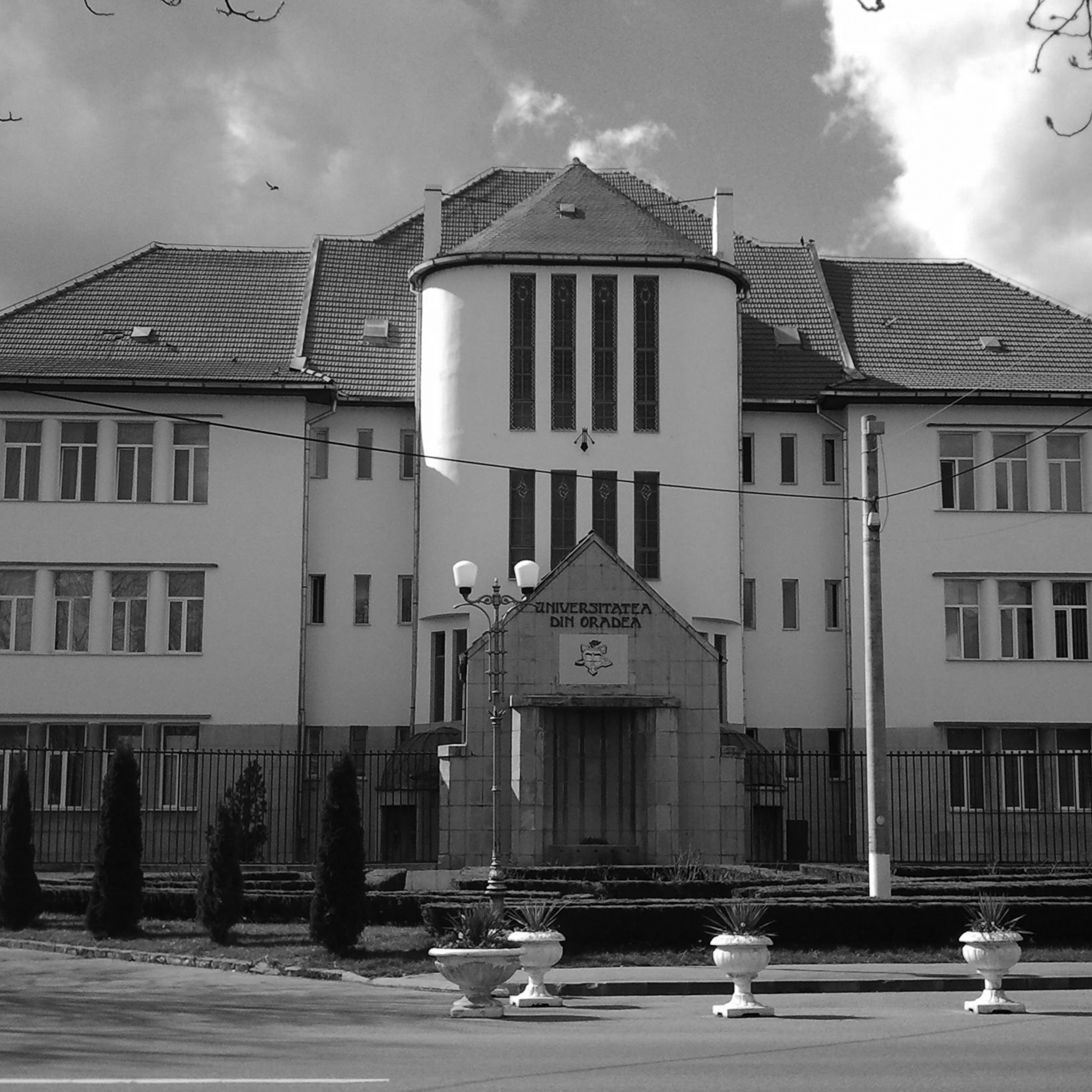 Campusul Universității din Oradea / The University of Oradea Campus 